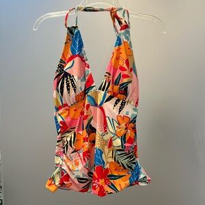 NWT Halter Tankini Top